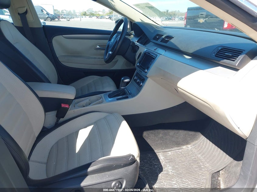 2010 Volkswagen Cc Sport