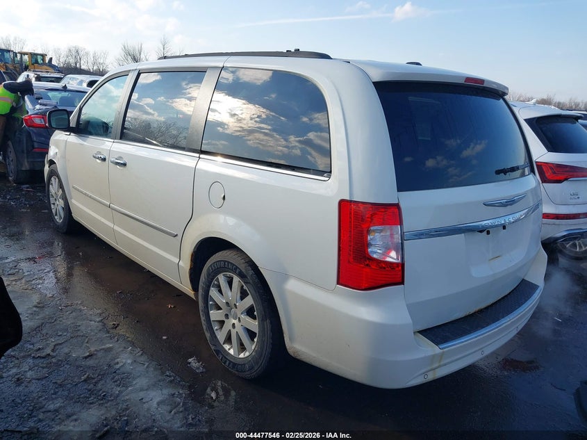 2012 Chrysler Town & Country Touring-L