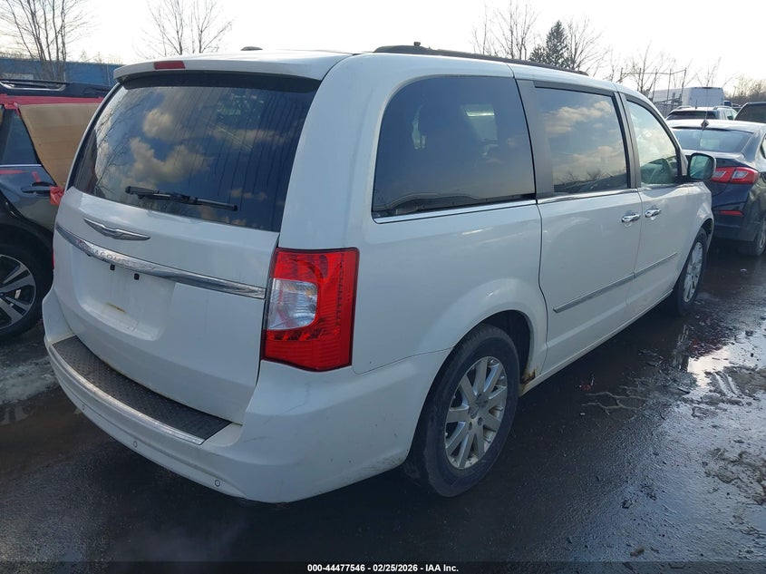 2012 Chrysler Town & Country Touring-L