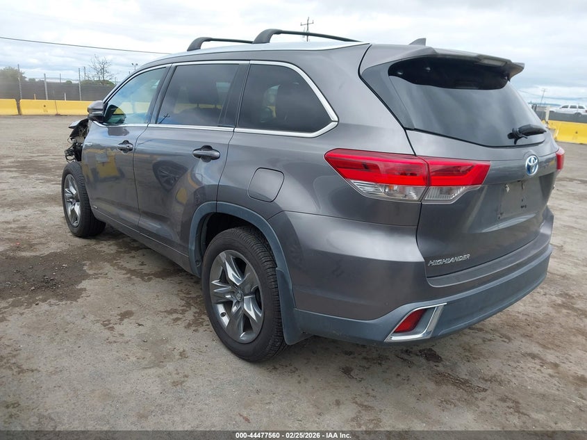 2019 Toyota Highlander Hybrid Limited Platinum