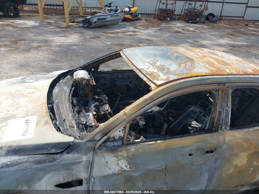 2017 FORD TAURUS auction photo 6