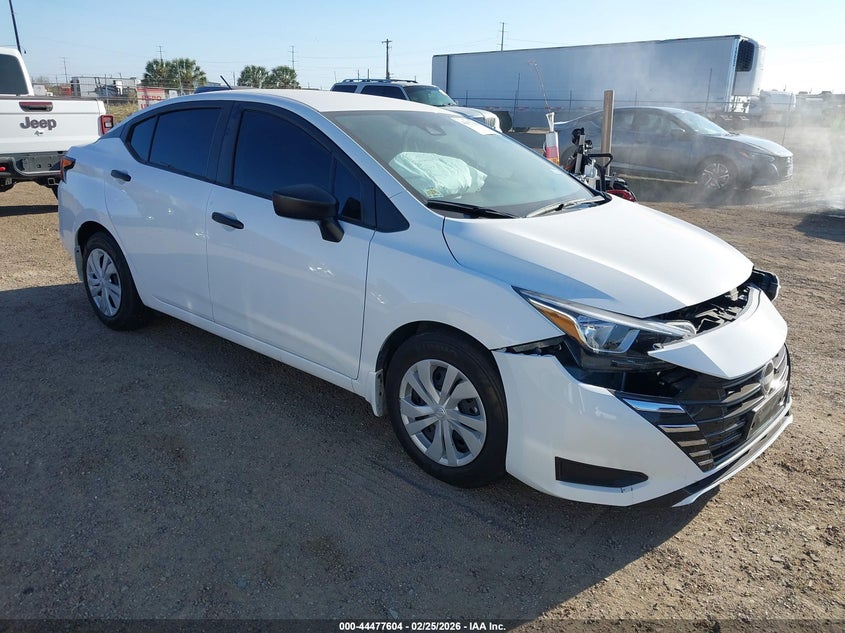 2024 Nissan Versa 1.6 S