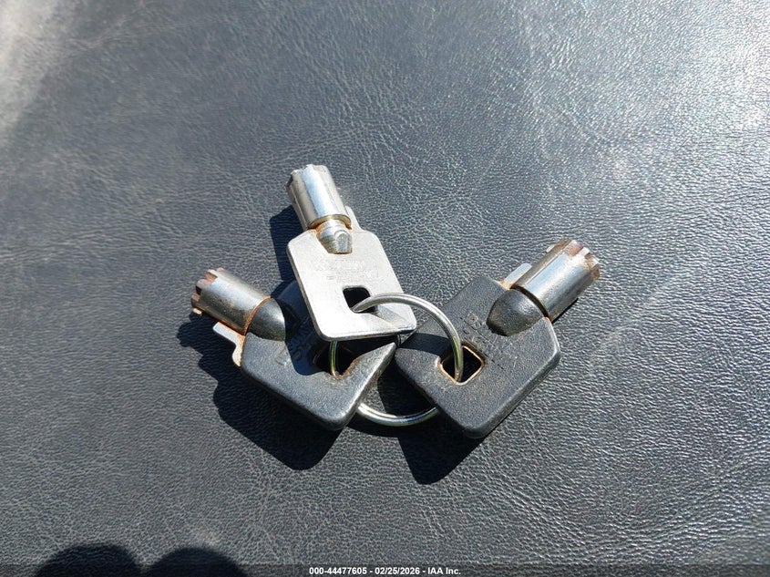 2000 Harley-Davidson Flhtcui VIN: 1HD1FCW11YY628813 Lot: 44477605