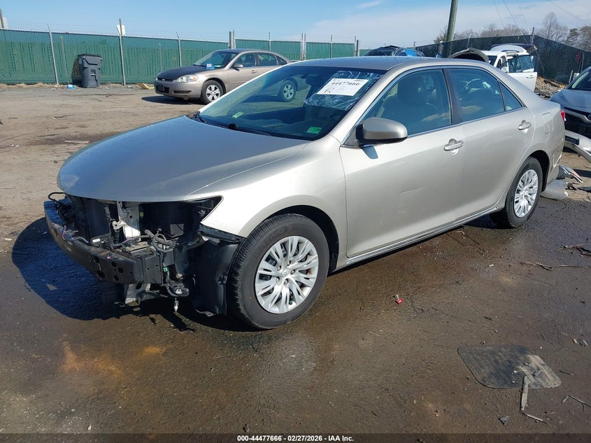 2014 Toyota Camry Le