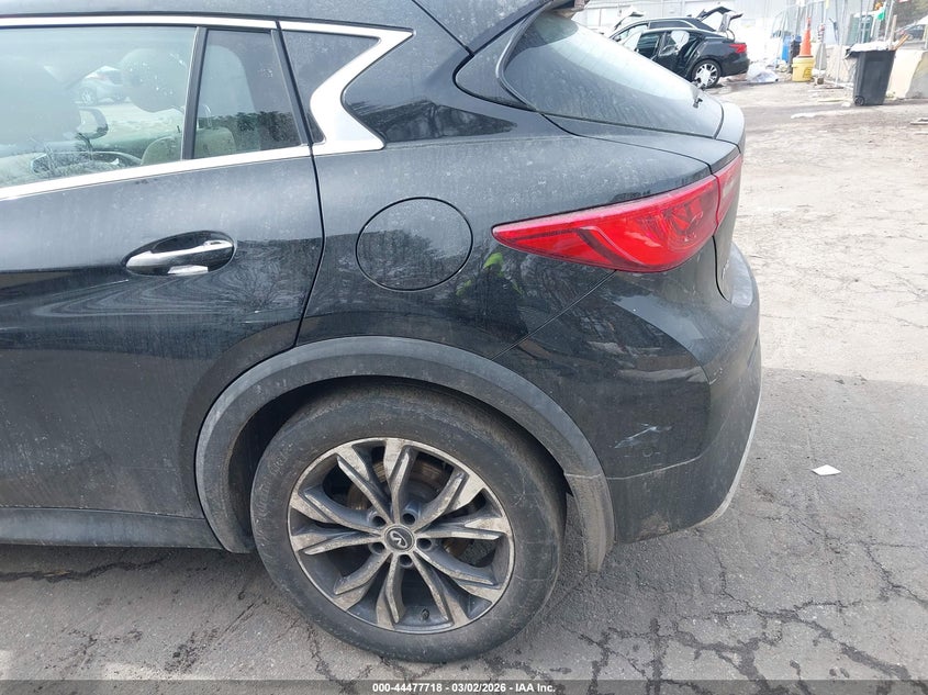 2017 Infiniti Qx30 Premium VIN: SJKCH5CR8HA020139 Lot: 44477718