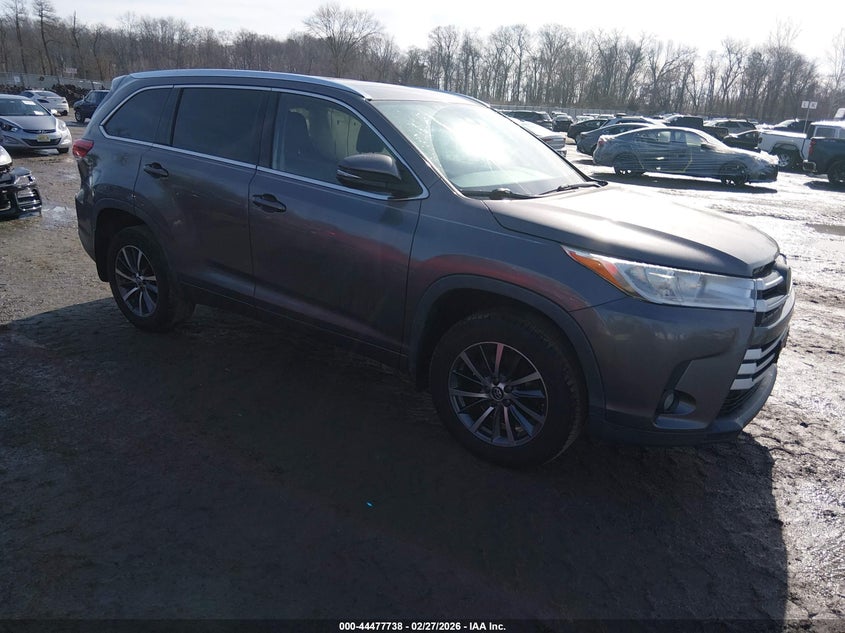 2018 Toyota Highlander Xle