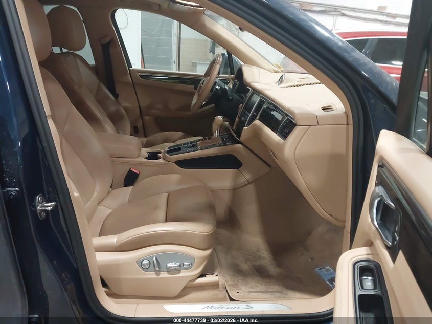 2015 Porsche Macan S