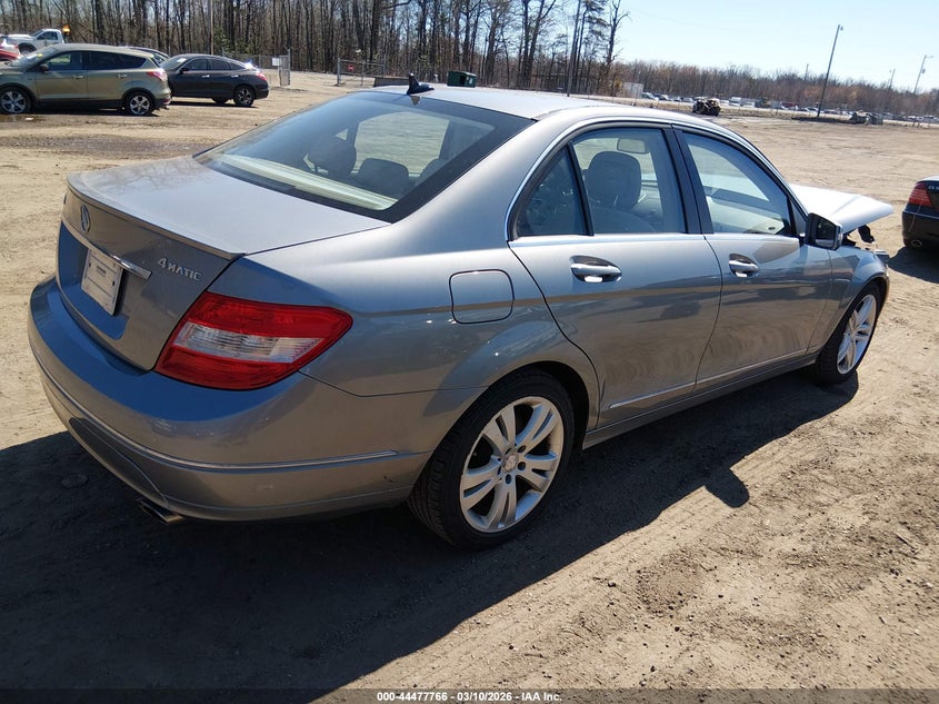 2011 Mercedes-Benz C 300 Luxury 4Matic