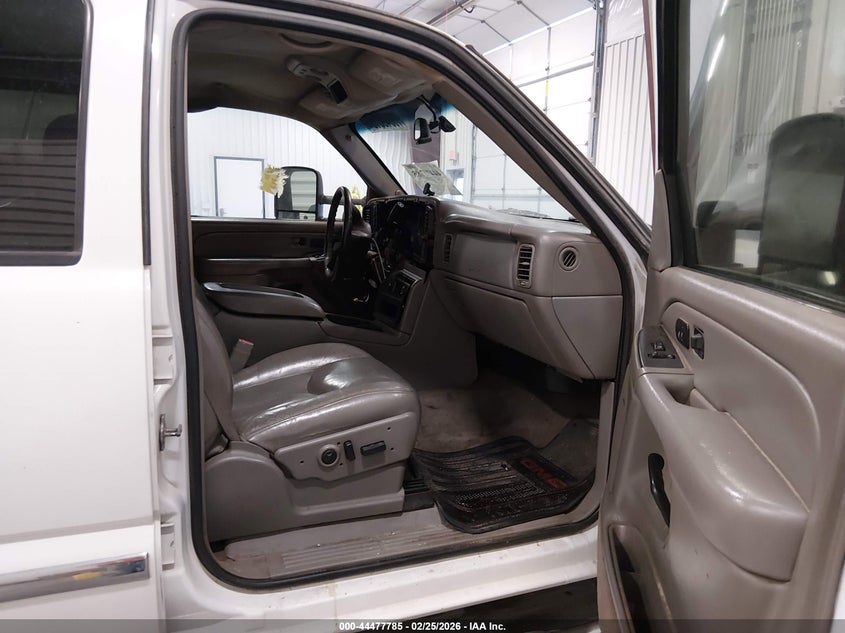 2005 GMC Sierra 2500Hd Slt