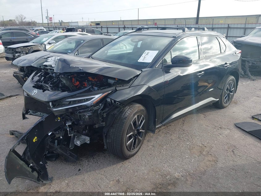 Vin: jtmbcaeb5ta001353, lot: 44974484, toyota bz xle plus 20262