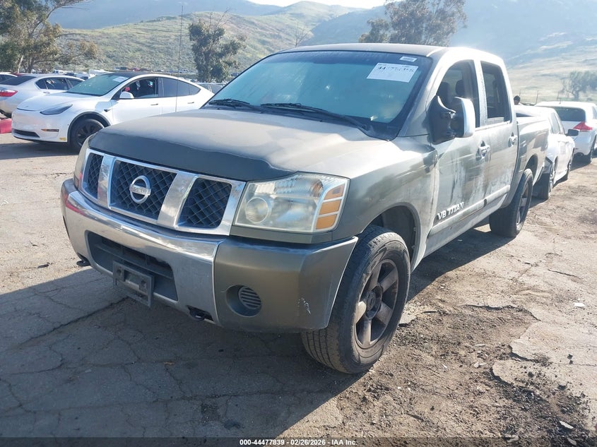 2005 Nissan Titan Se