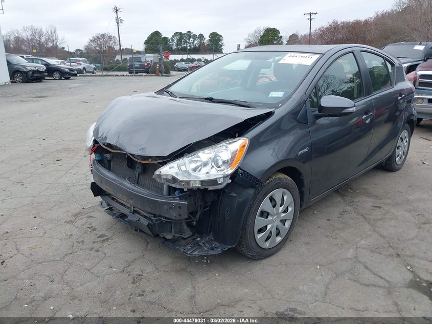 2014 Toyota Prius C Two