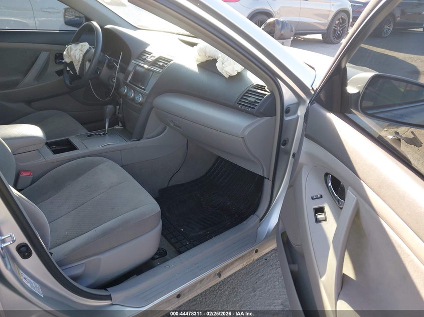 2009 Toyota Camry Le