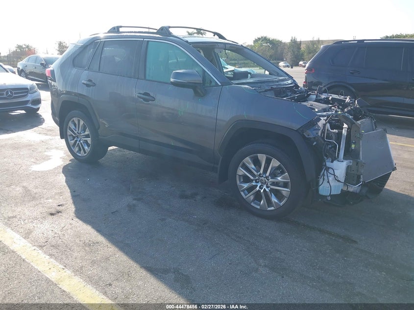 2024 Toyota Rav4 Xle Premium