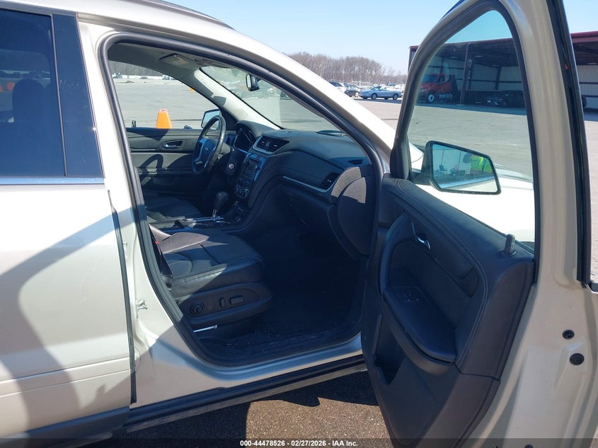 2017 Chevrolet Traverse 2Lt