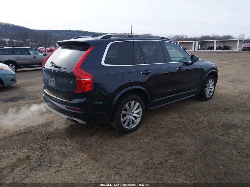 2016 Volvo Xc90 T6 Momentum