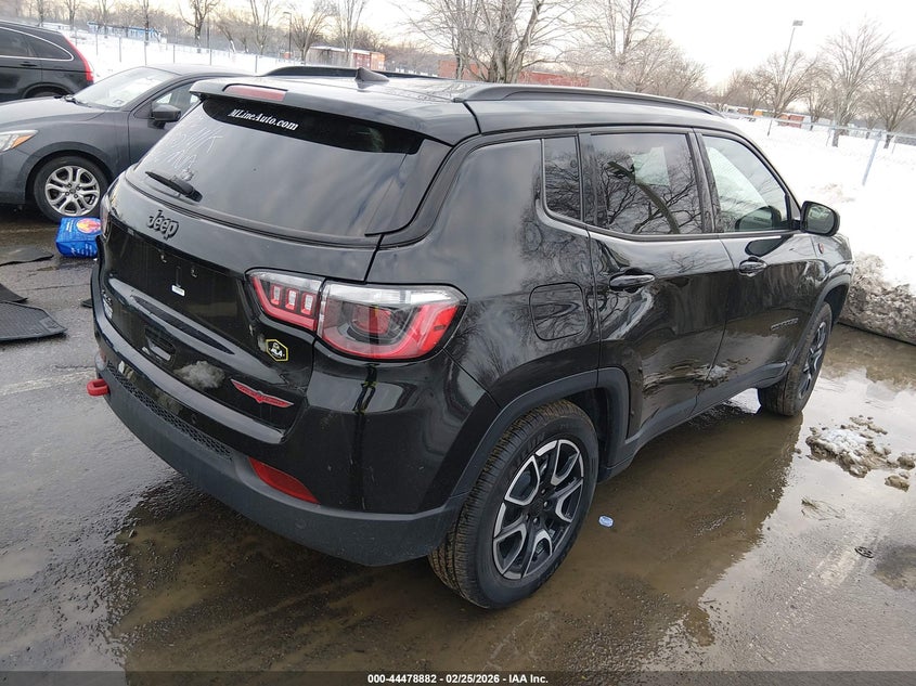 2024 Jeep Compass Trailhawk 4X4
