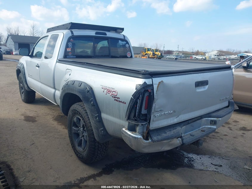 2005 Toyota Tacoma Base V6