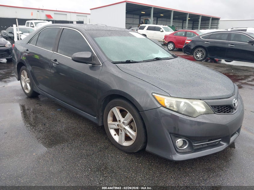 2013 Toyota Camry Se