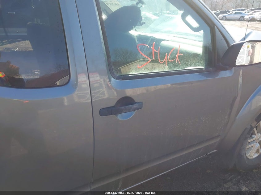 2016 Nissan Frontier Sv