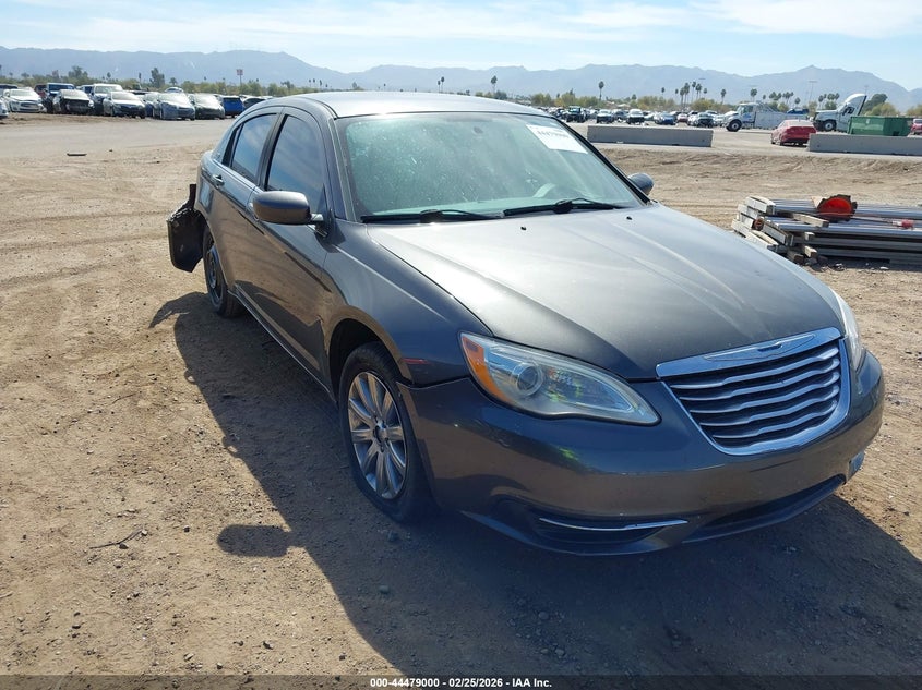 2014 Chrysler 200 Touring