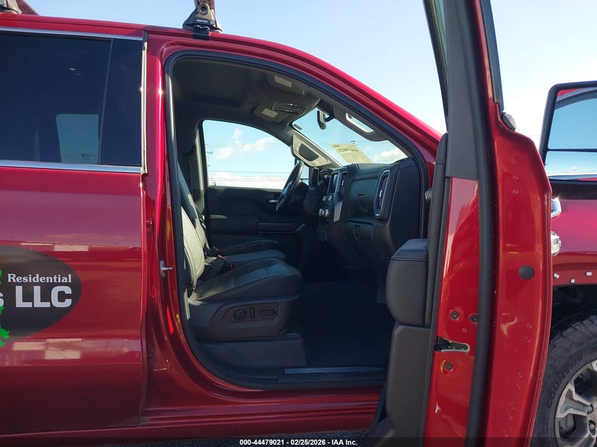 2021 GMC Sierra 1500 4Wd Short Box Slt