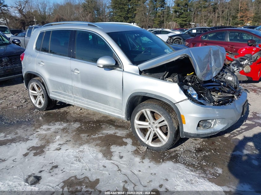 2016 Volkswagen Tiguan R-Line