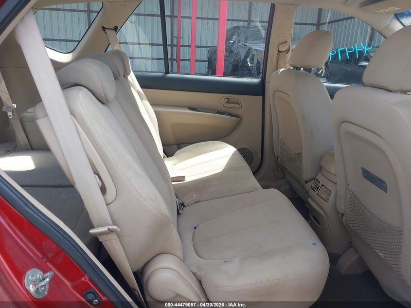 2008 Kia Rondo Lx V6 VIN: KNAFG526187157475 Lot: 44479057