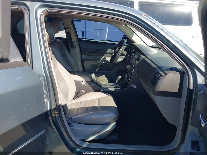 2006 Dodge Magnum Rt