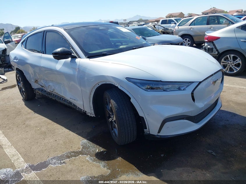 2022 Ford Mustang Mach-E Premium