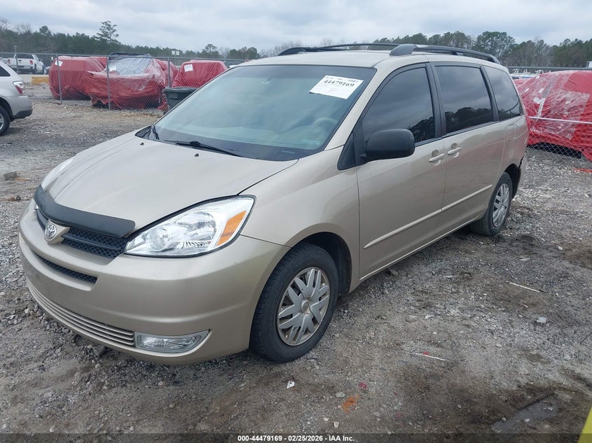 2004 Toyota Sienna Le