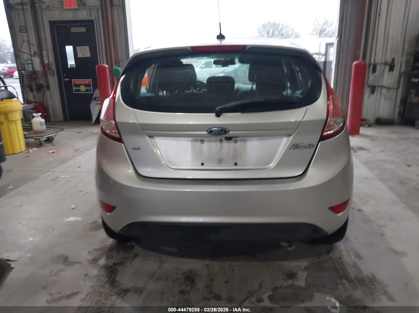 2018 Ford Fiesta 1.6 Se Silver Lot 111044479258 Vin 3FADP4EJ1JM122795