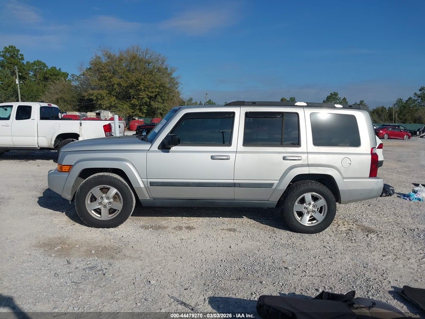 2008 Jeep Commander Sport VIN: 1J8HH48N38C241816 Lot: 44479270