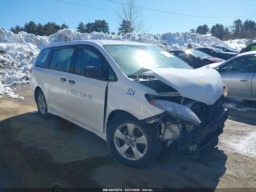2018 Toyota Sienna L 7 Passenger