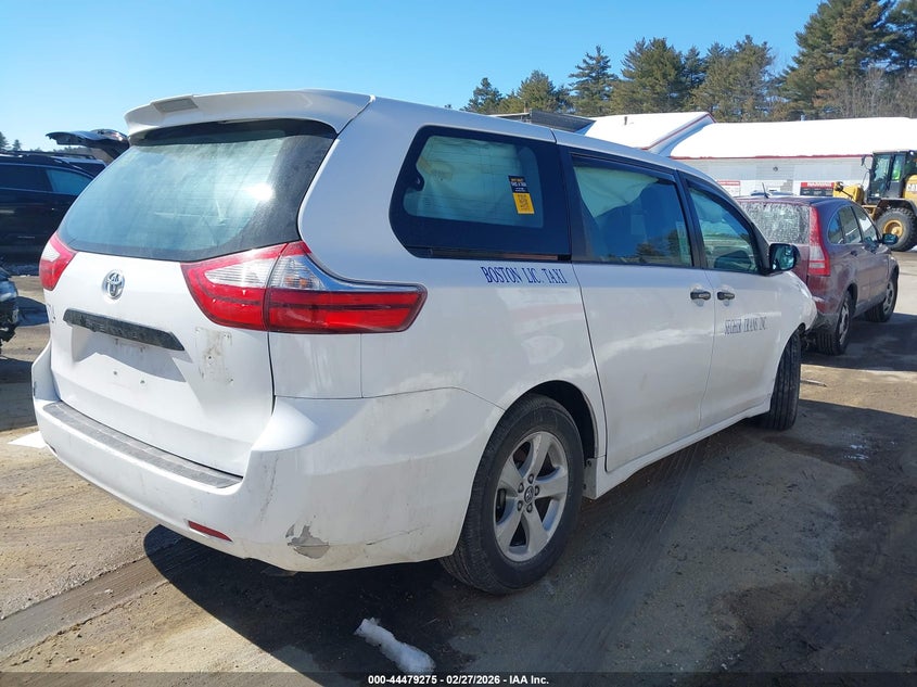 2018 Toyota Sienna L 7 Passenger