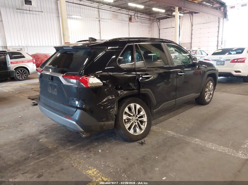 2025 TOYOTA RAV4 auction photo 4