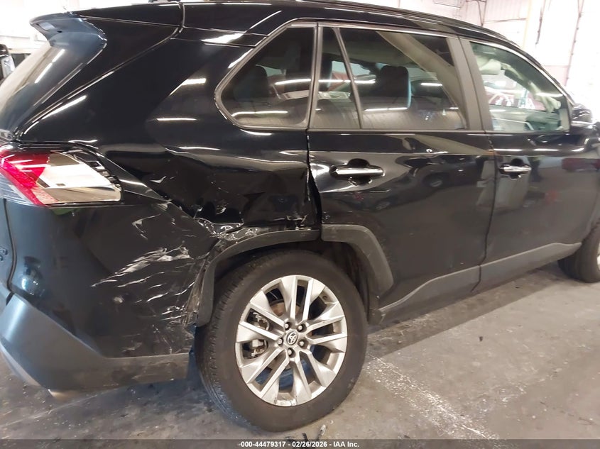 2025 TOYOTA RAV4 auction photo 6