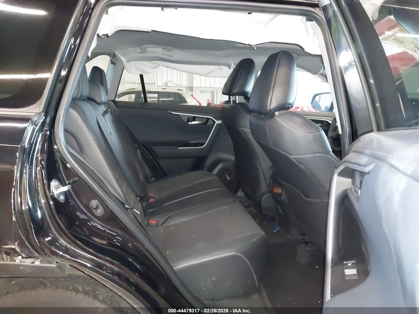 2025 TOYOTA RAV4 auction photo 8