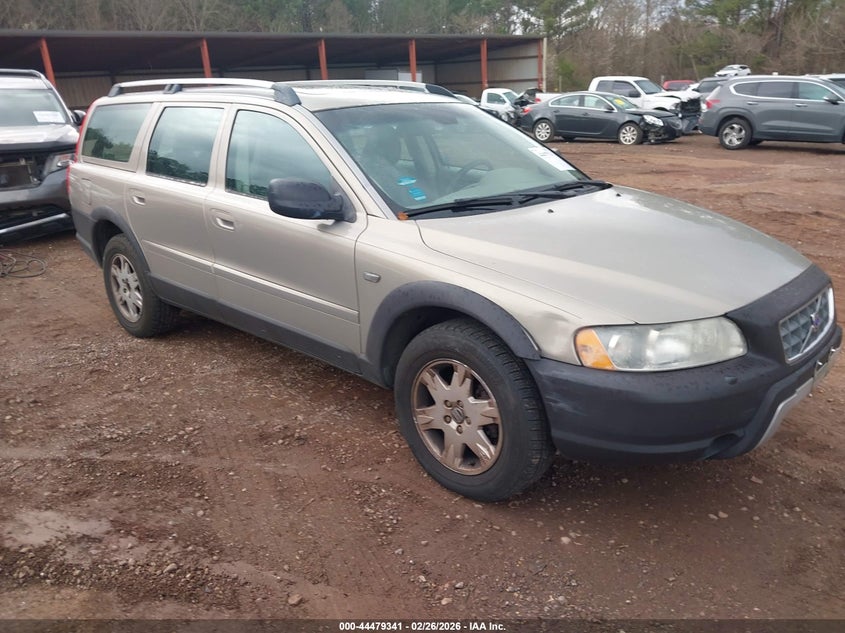 2005 Volvo Xc70 2.5T Awd