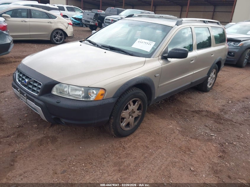 2005 Volvo Xc70 2.5T Awd