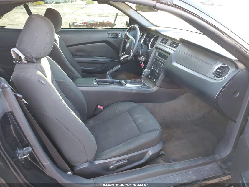 2014 Ford Mustang V6