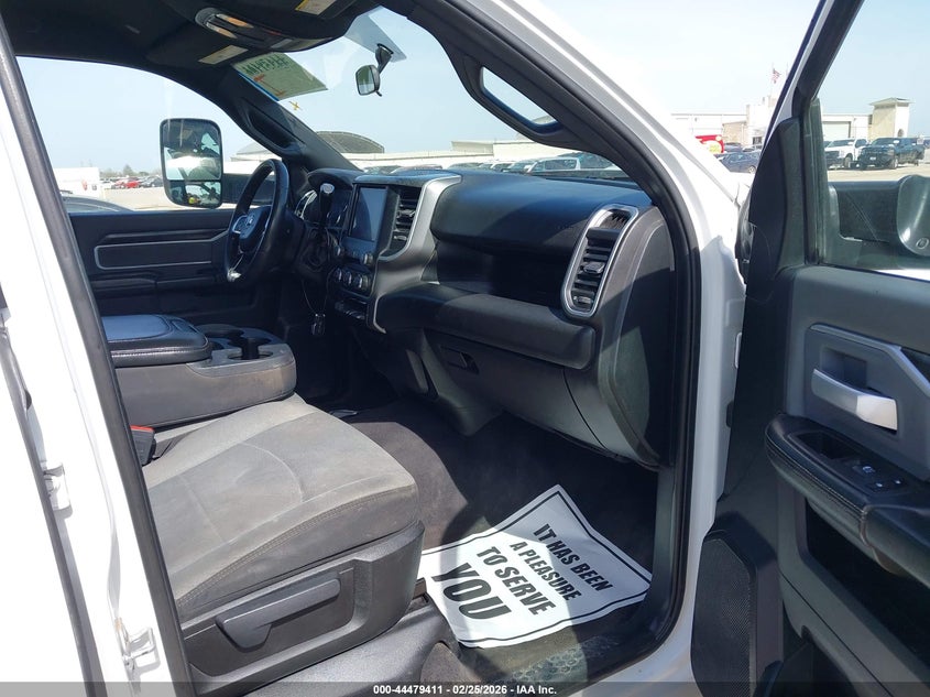 2022 Ram 2500 Big Horn 4X4 6'4 Box