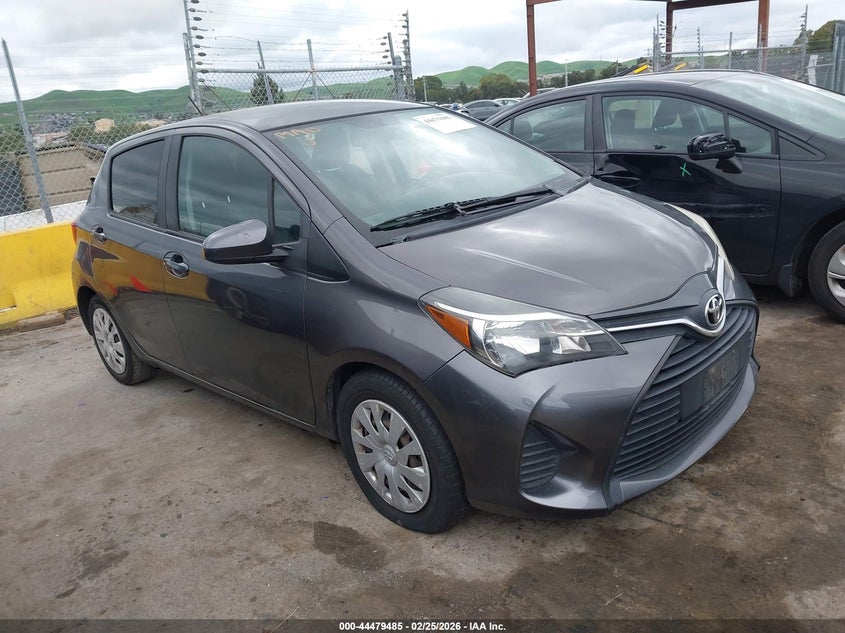 2015 Toyota Yaris L