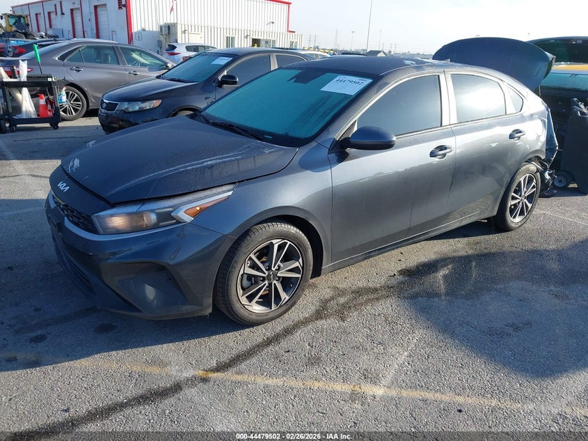 2023 Kia Forte Lxs