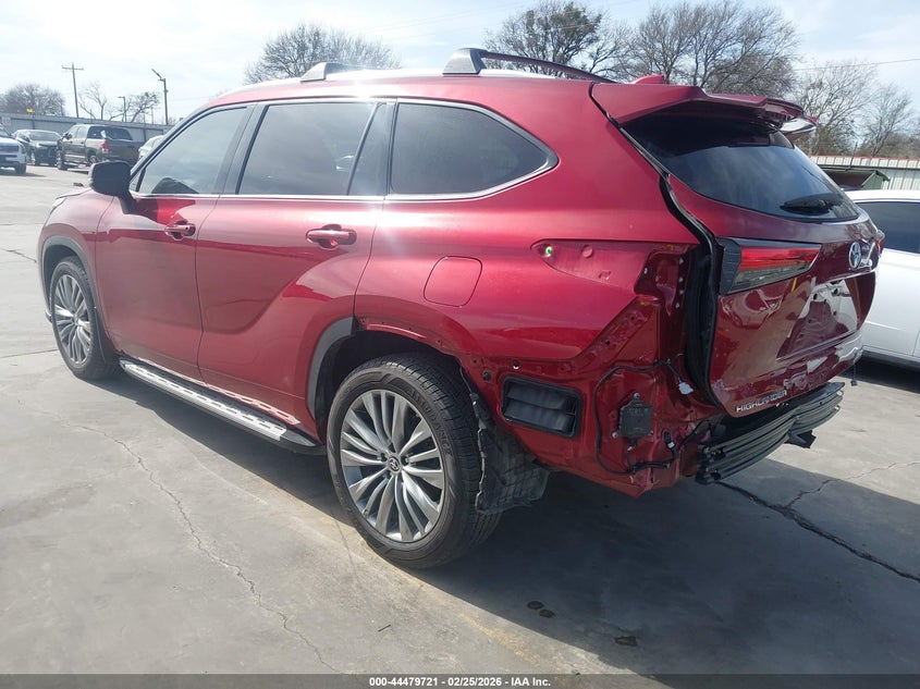 2021 Toyota Highlander Platinum