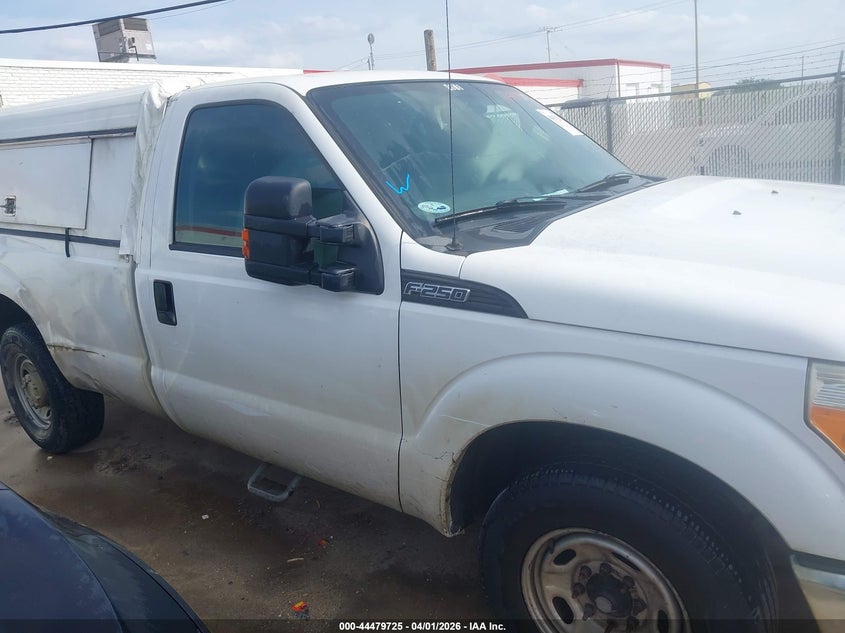 2012 Ford F250 6.2 F-250 Xl white Lot 111044479725 Vin 1FTBF2A61CEB32648