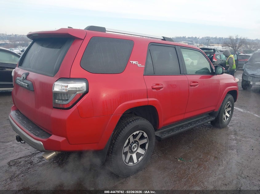 Vin: jtebu5jr8h5414371, lot: 44976461, toyota 4runner trd off road 20174