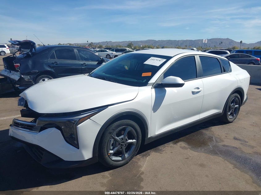2025 Kia K4 Lxs