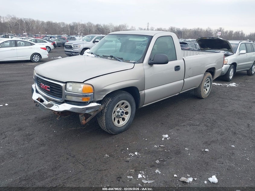 2005 GMC Sierra 1500 Work Truck