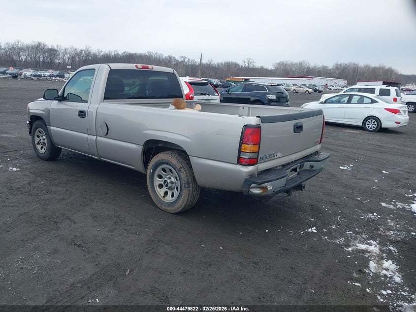 2005 GMC Sierra 1500 Work Truck